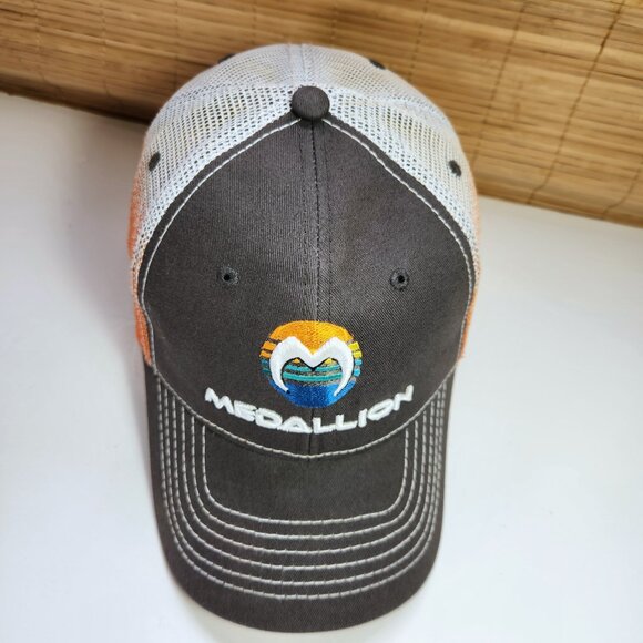 Medallion Truckers Hat Cap Snapback Cap America Brown Orange Mesh Back - Picture 2 of 9